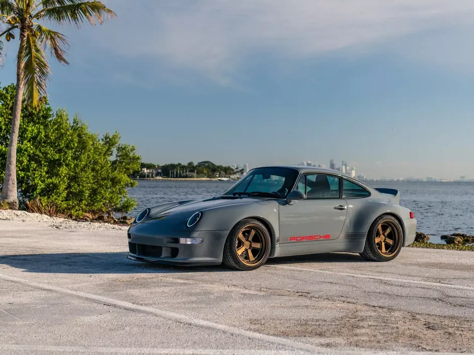 Gunther Werks Porsche 911 Chelsea Grey Commission