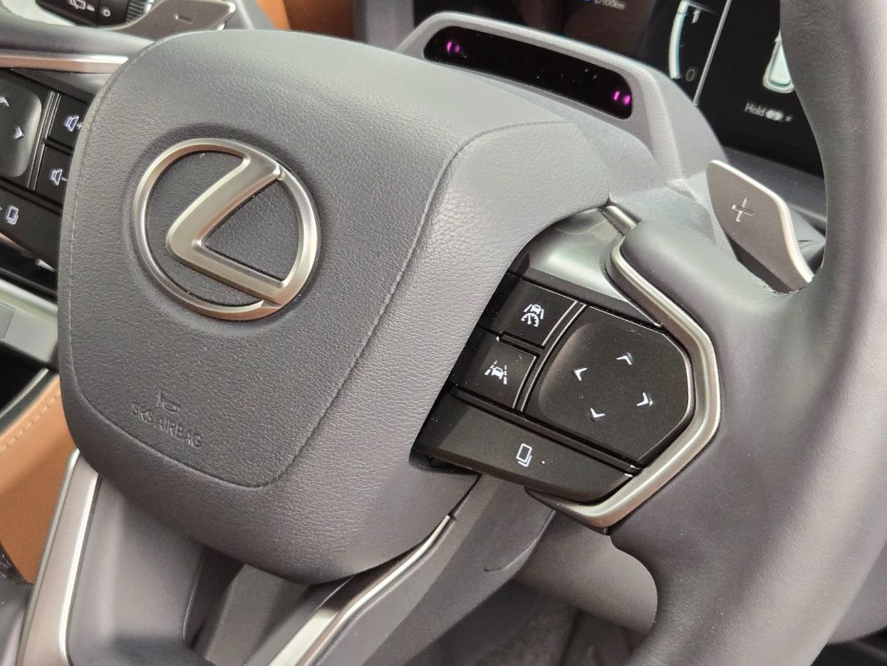 Lexus LBX Relax.