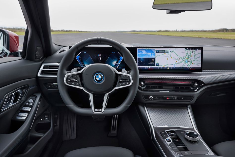 2025 BMW 3 Series Touring