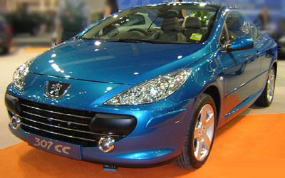 A PEUGEOT 307 vehicle
