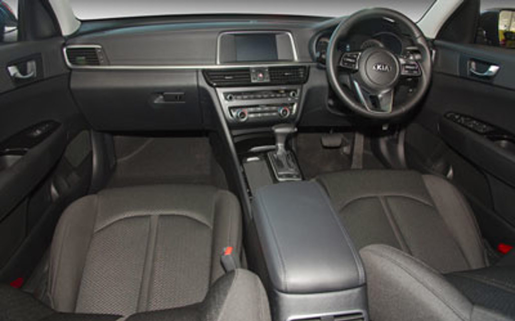 KIA OPTIMA 2019 4-Door Sedan 4SA EX_
