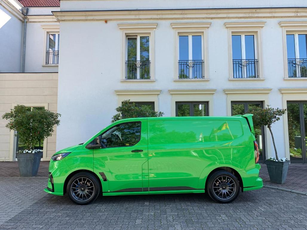 Ford E Transit Custom MS-RT, EV van with electric power - Driven Car Guide