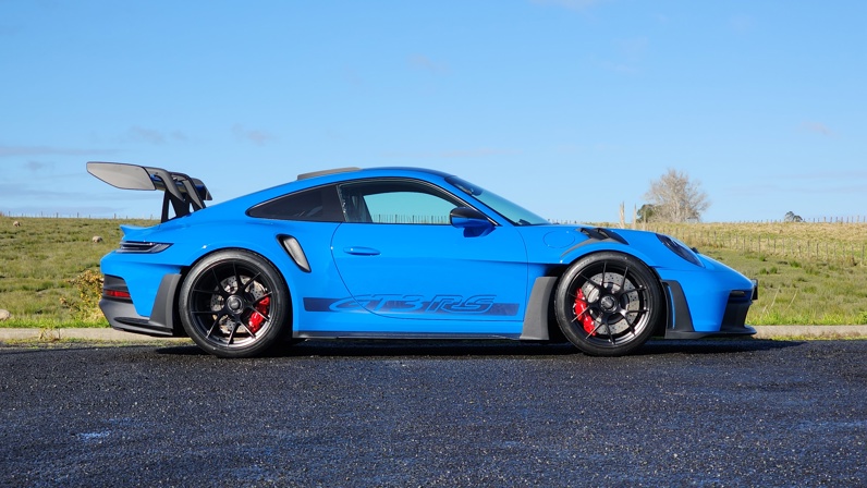 Porsche 911 GT3 RS.