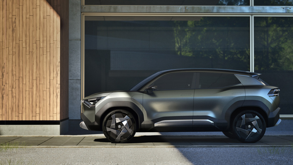 Suzuki EVX.