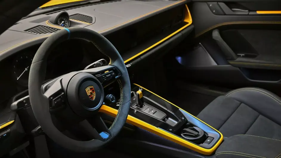 2024 Porsche 911 Dakar final model