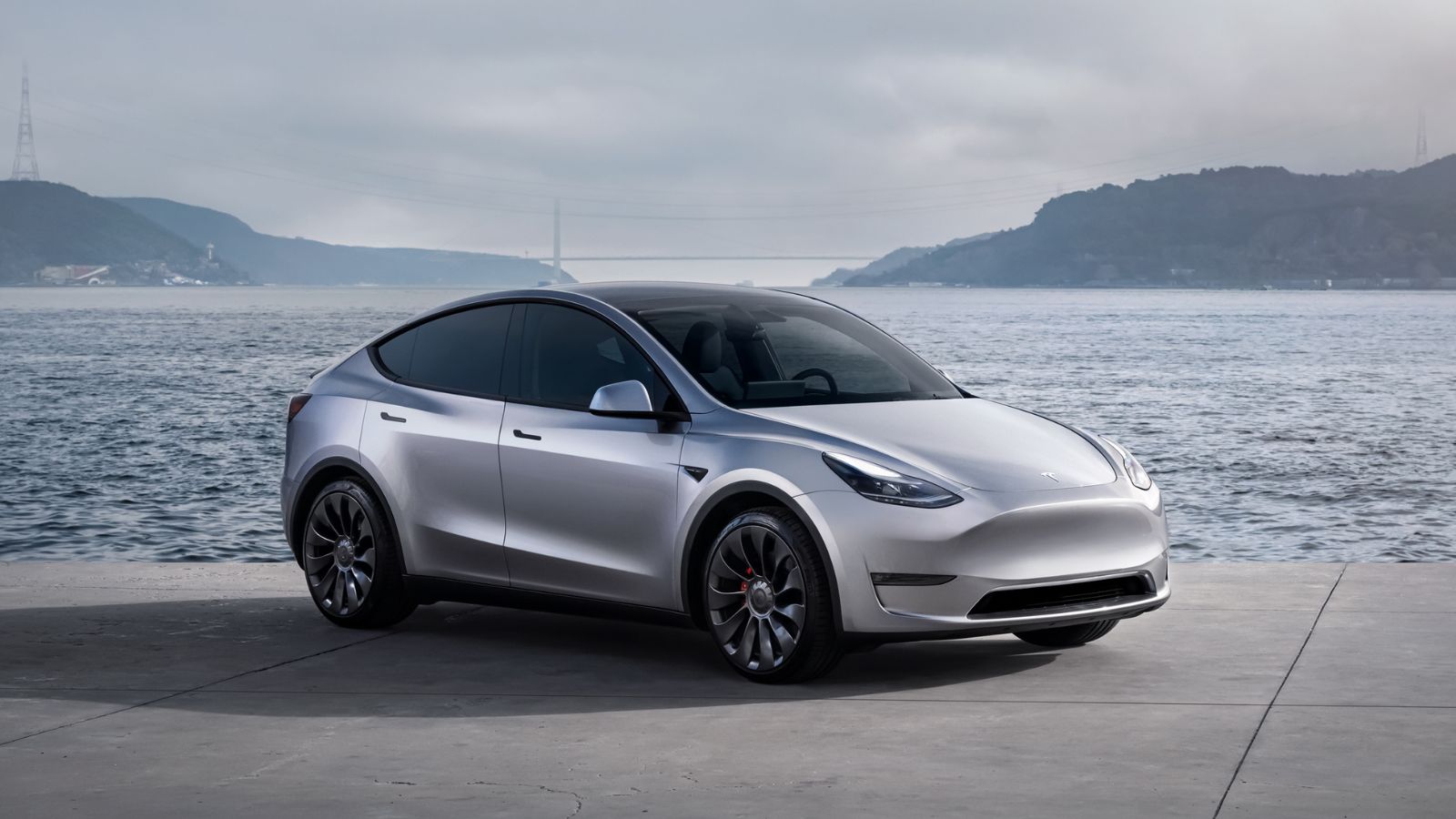 Tesla dismisses Model Y facelift speculations for 2024 - Driven Car Guide