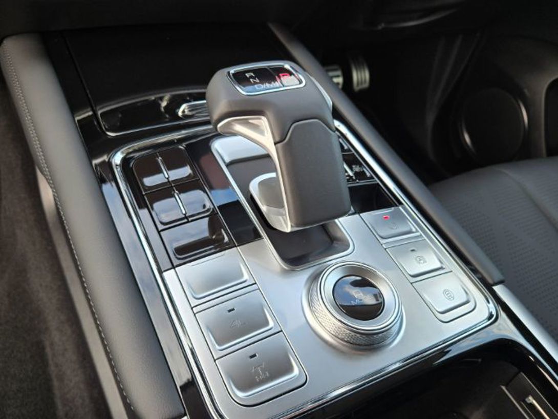 GWM Cannon Alpha PHEV.