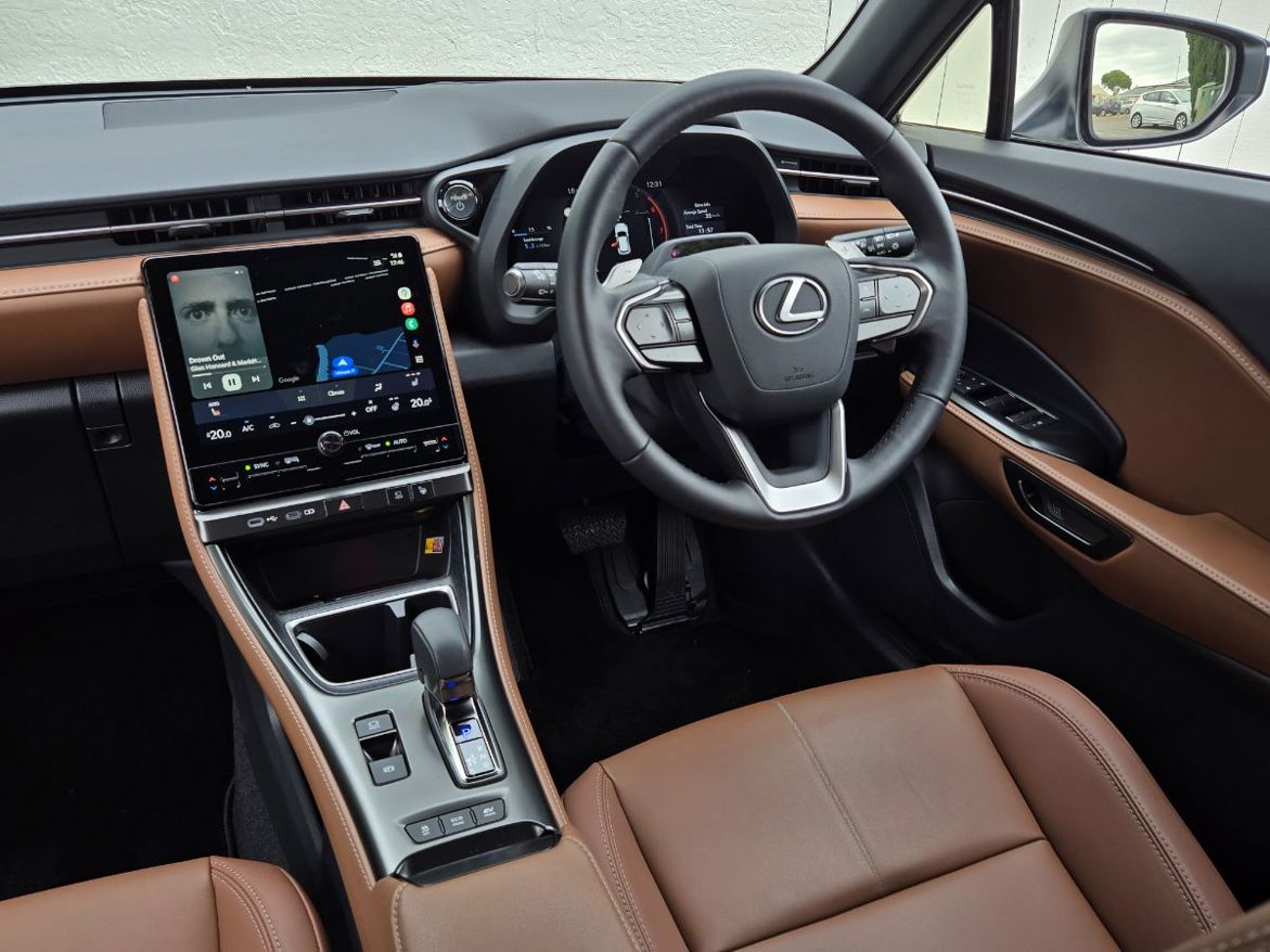 Lexus LBX Relax.