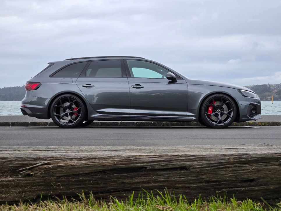 Audi RS 4 Avant Competition Plus.