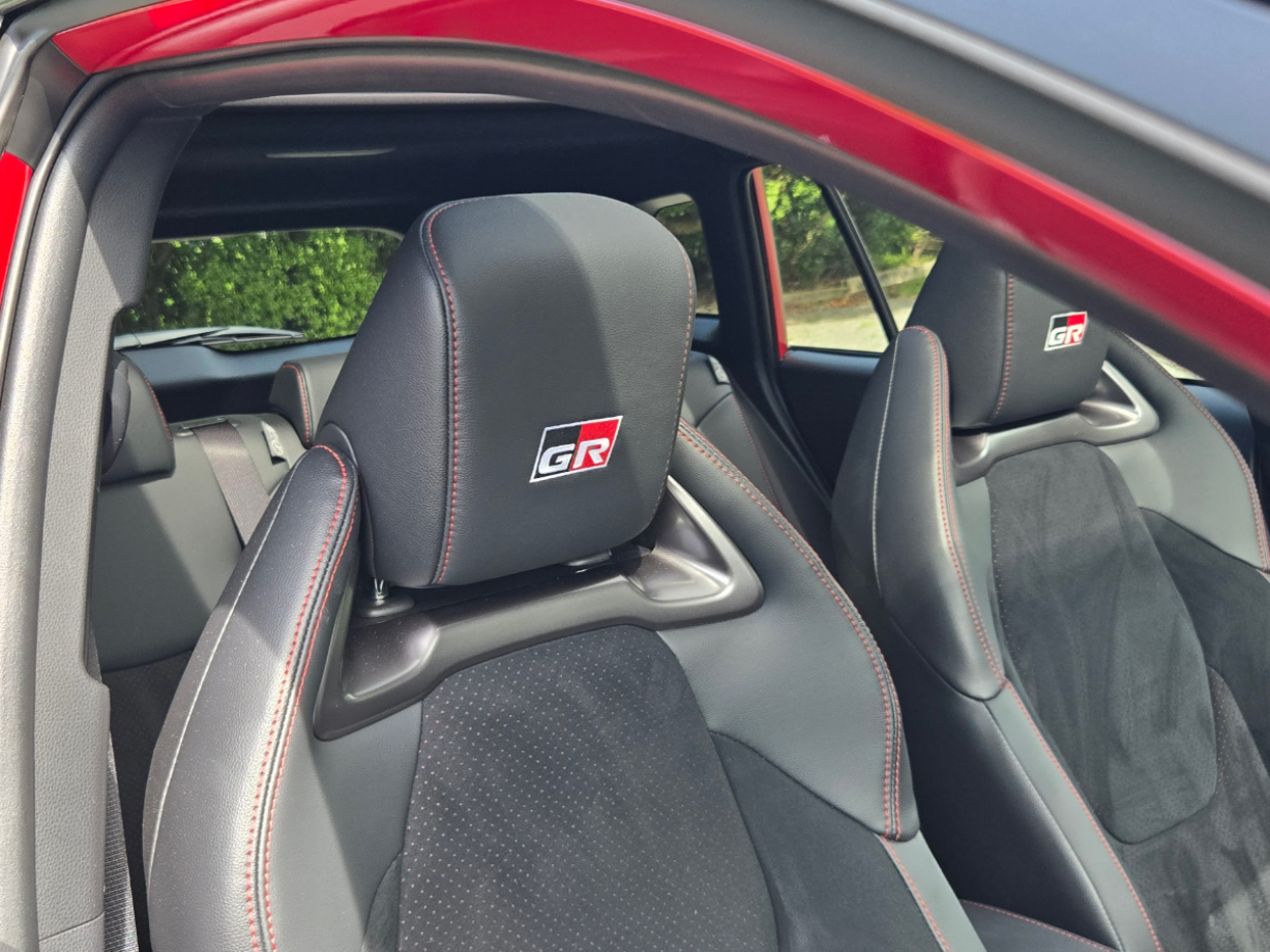 Toyota Corolla Cross GR Sport.