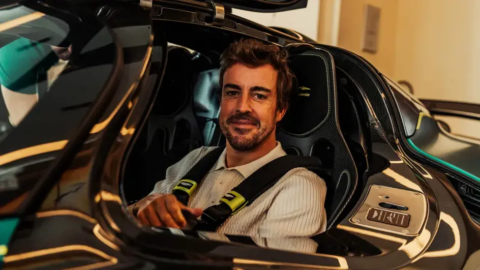 Fernando Alonso Aston Martin Valkyrie