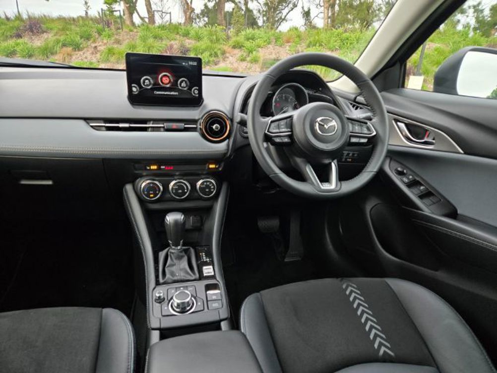 Mazda CX-3 SP20.