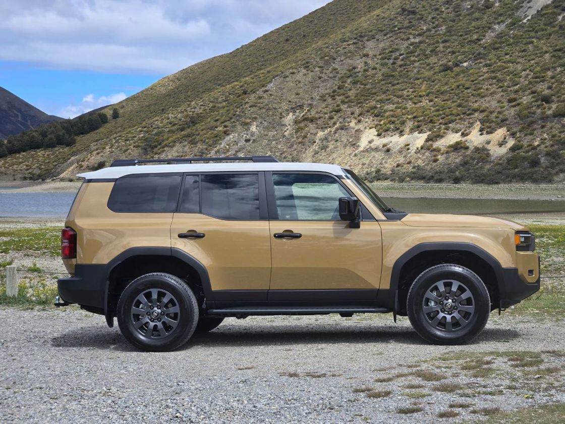 Toyota Land Cruiser Prado Hybrid.