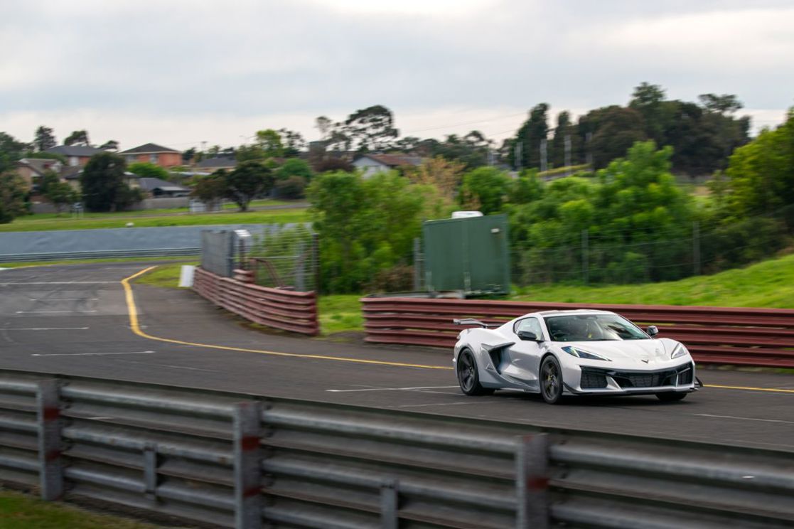 Chevrolet Corvette E-Ray and ZO6.