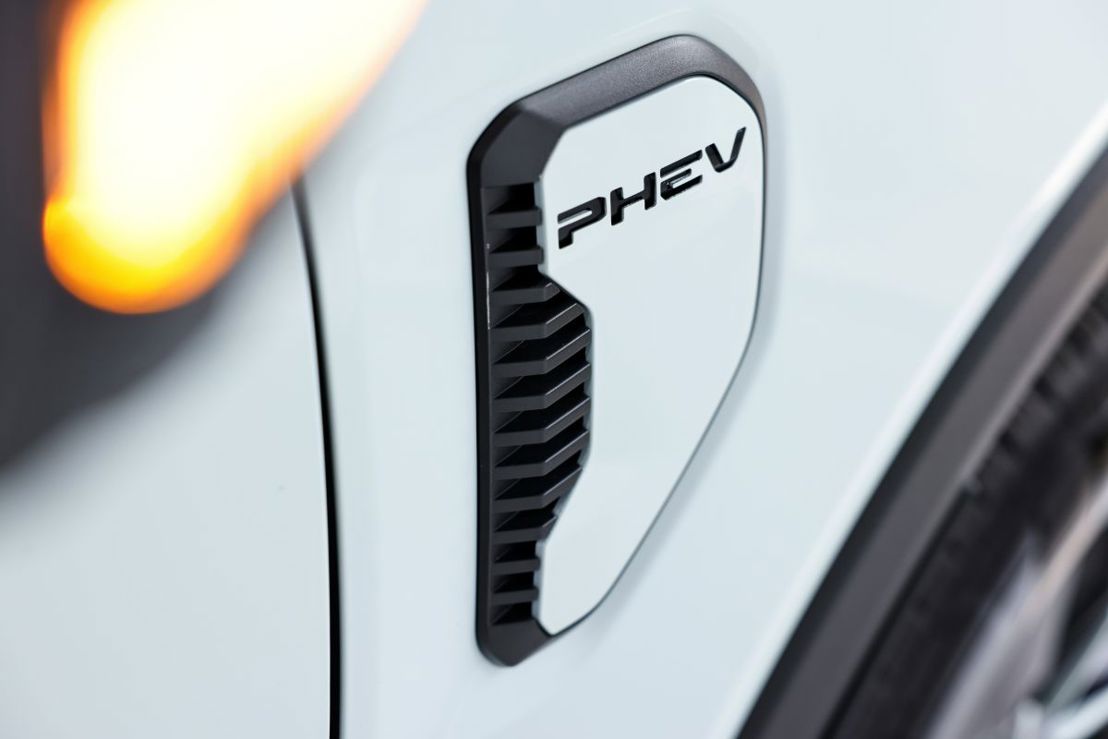 Ford Ranger PHEV prices, specification for NZ.
