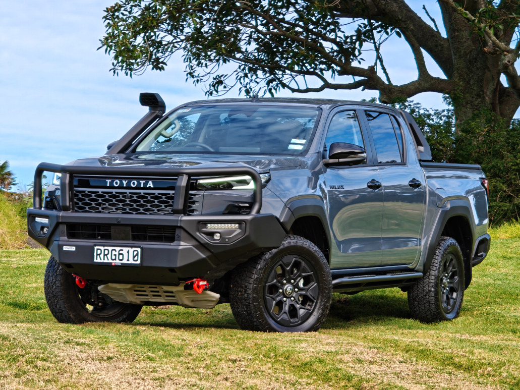 Toyota Hilux Adventure.