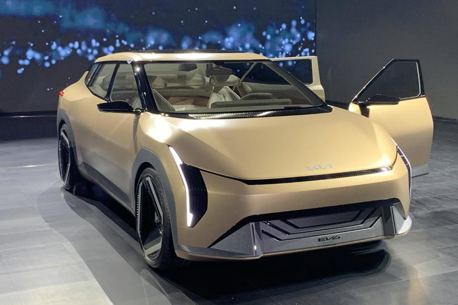 Kia EV4