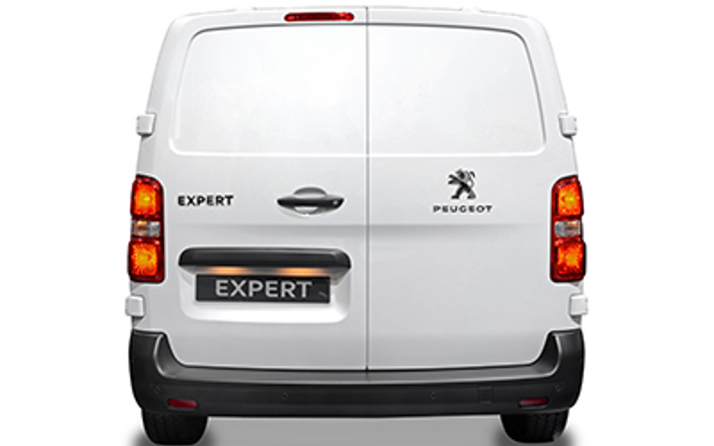 PEUGEOT EXPERT 2023 5-Door Van