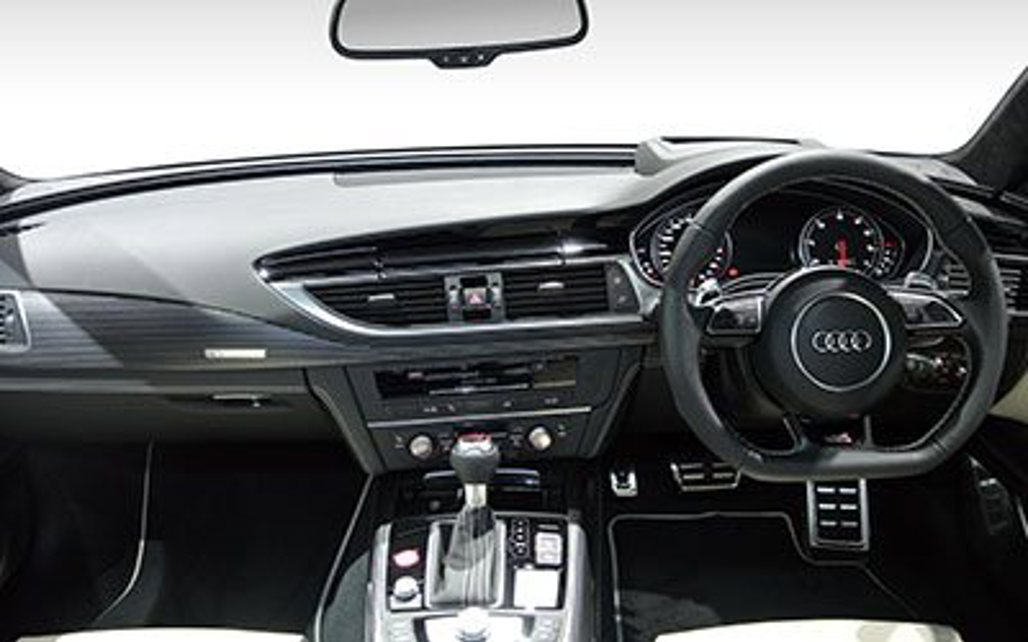 AUDI RS7 2017 5-Door Hatchback