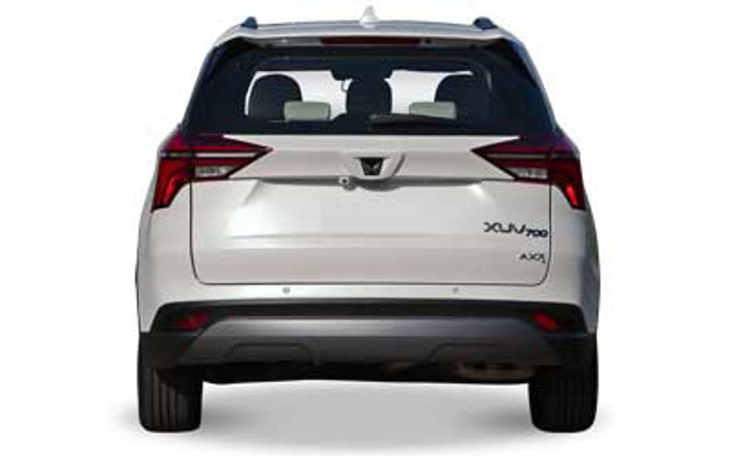 MAHINDRA XUV700 2023 5-Door SUV