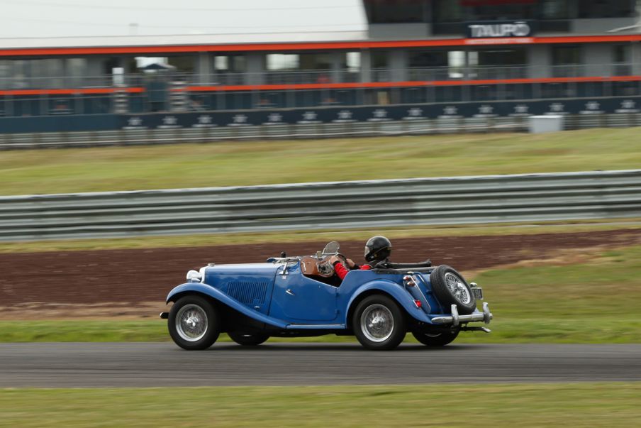 A 1951 MG TD driven by Auckland's Colin Mitten