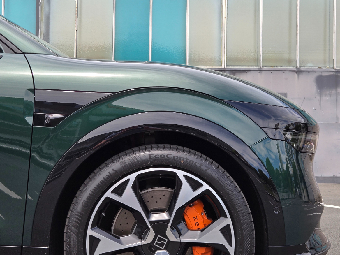 Zeekr 7X Performance.