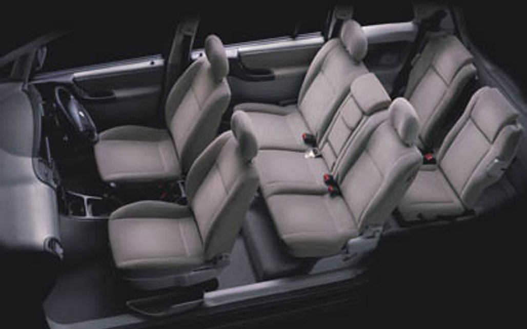HOLDEN ZAFIRA 2002 5-Door People Mover