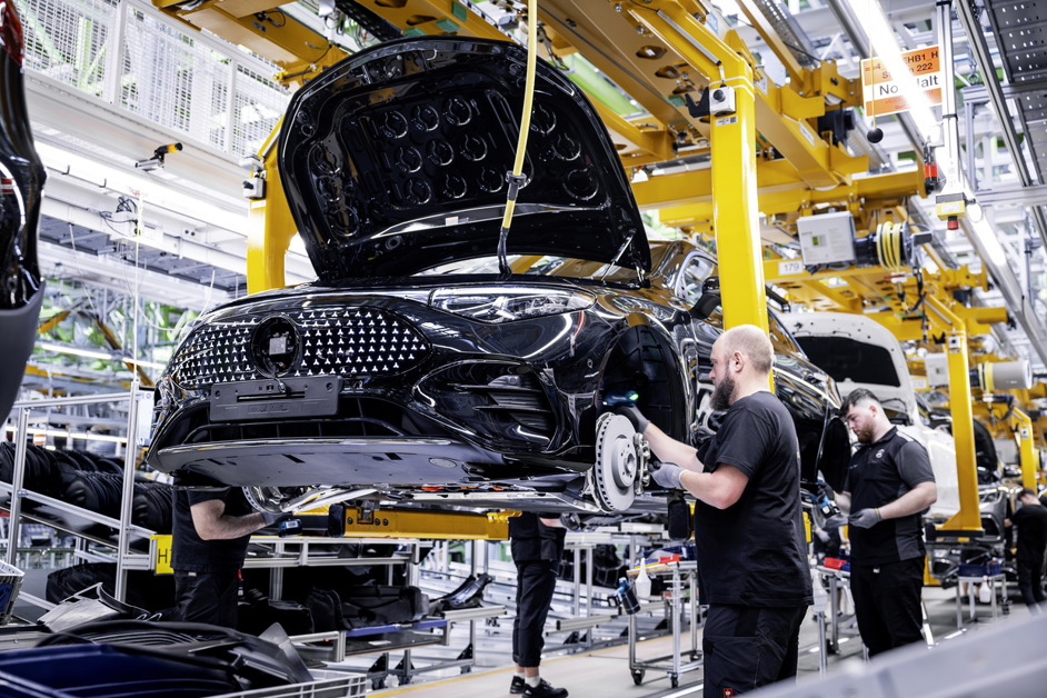 Next-gen Mercedes-Benz CLA production