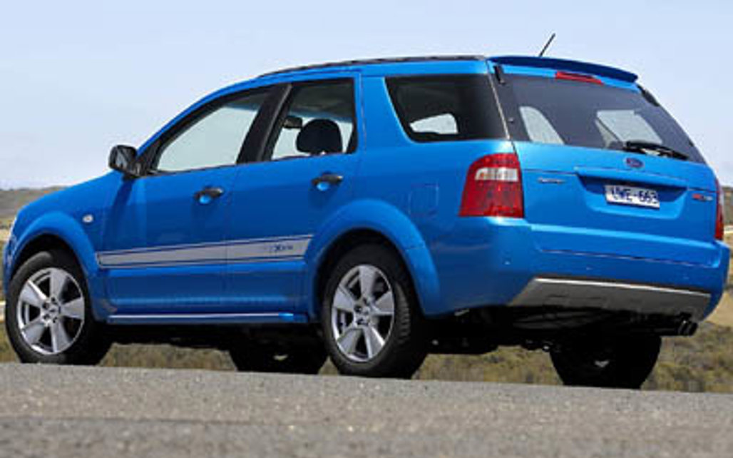 FPV F6 X 2008 5-Door SUV