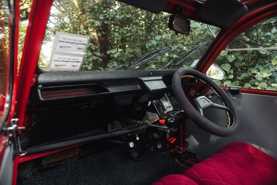 1986 Citroën 2CV6 Interior