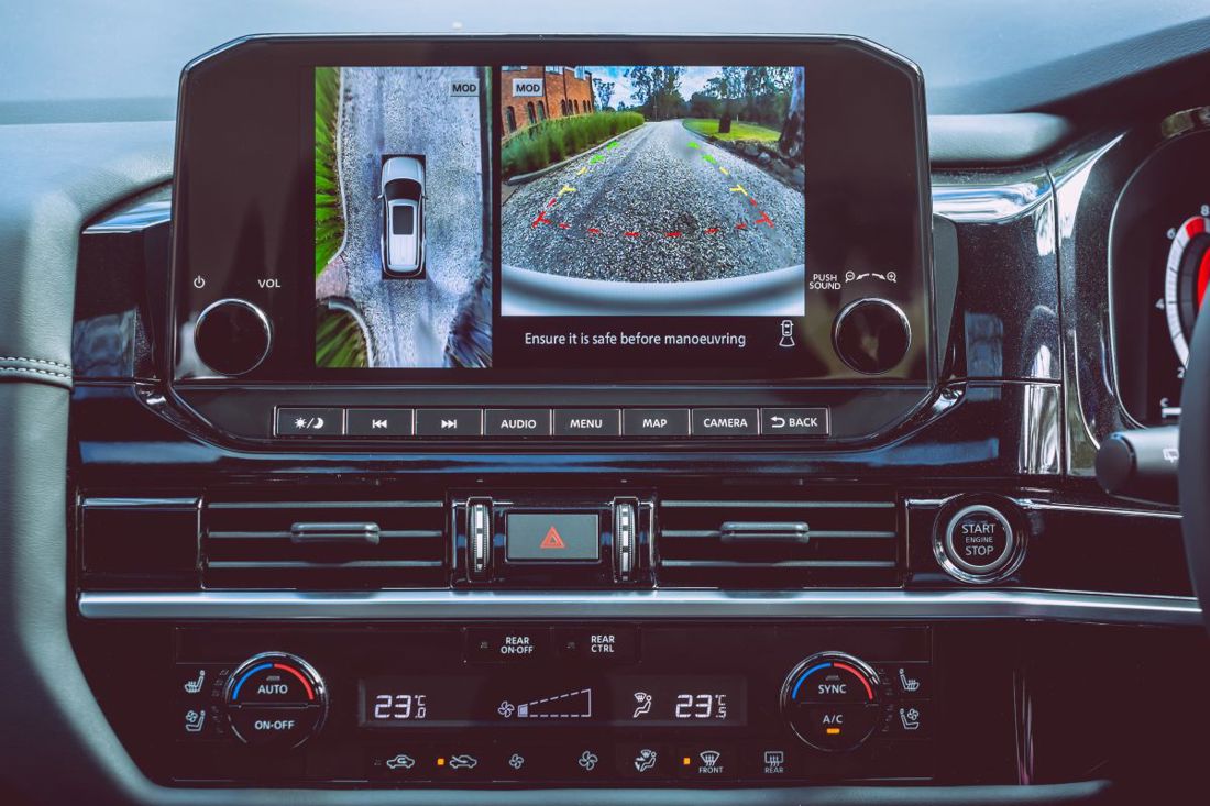 Nissan Pathfinder Ti-L.