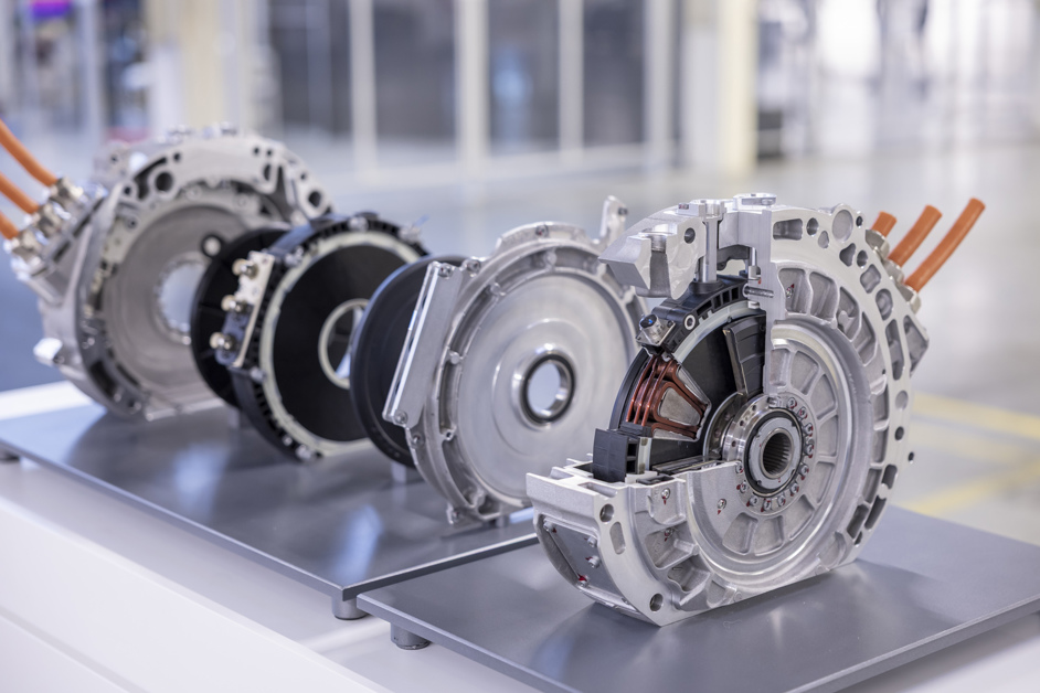 Mercedes-Benz Digital Factory Campus AI