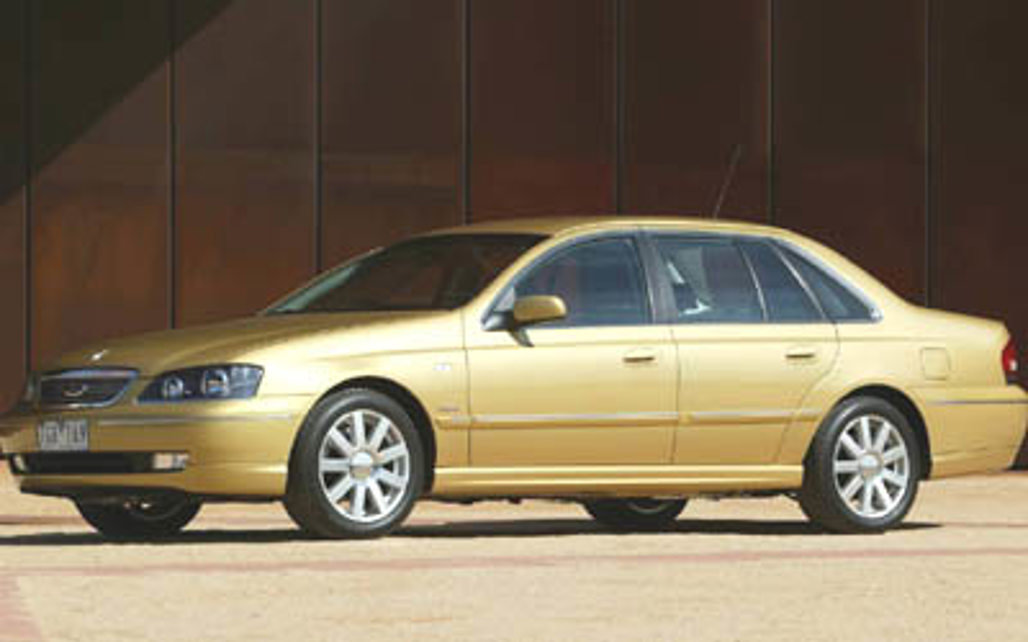 FORD FAIRLANE 2005 4-Door Sedan 4SA G220.
