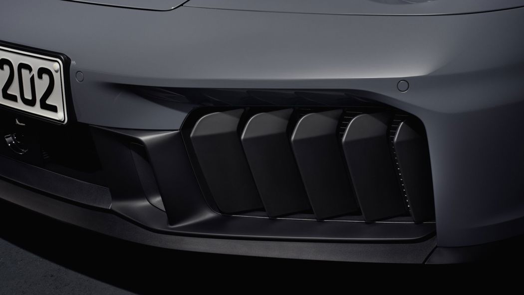 Porsche 911 T-Hybrid.