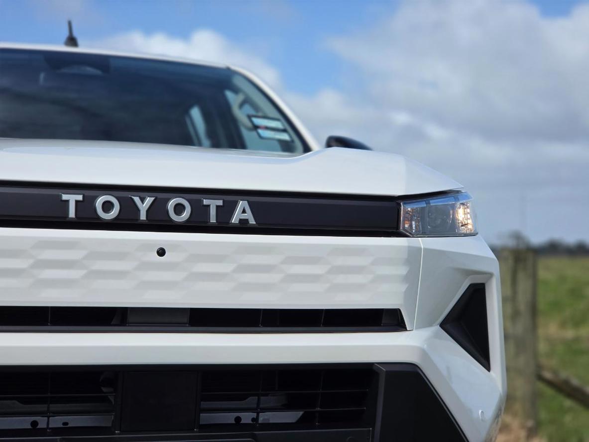 Toyota Hilux BEV.