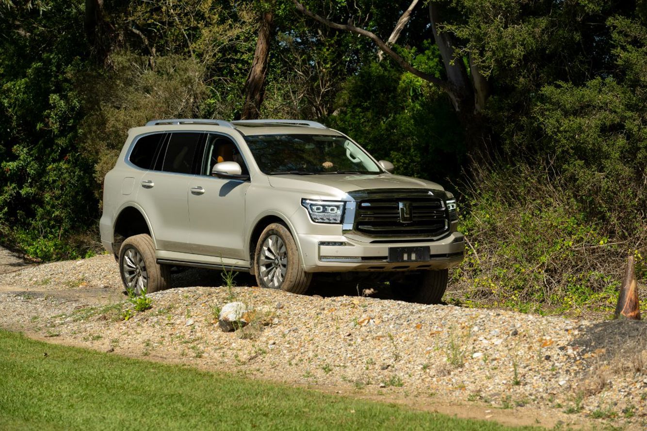 GWM PHEV models: Cannon Alpha and Tank 500.