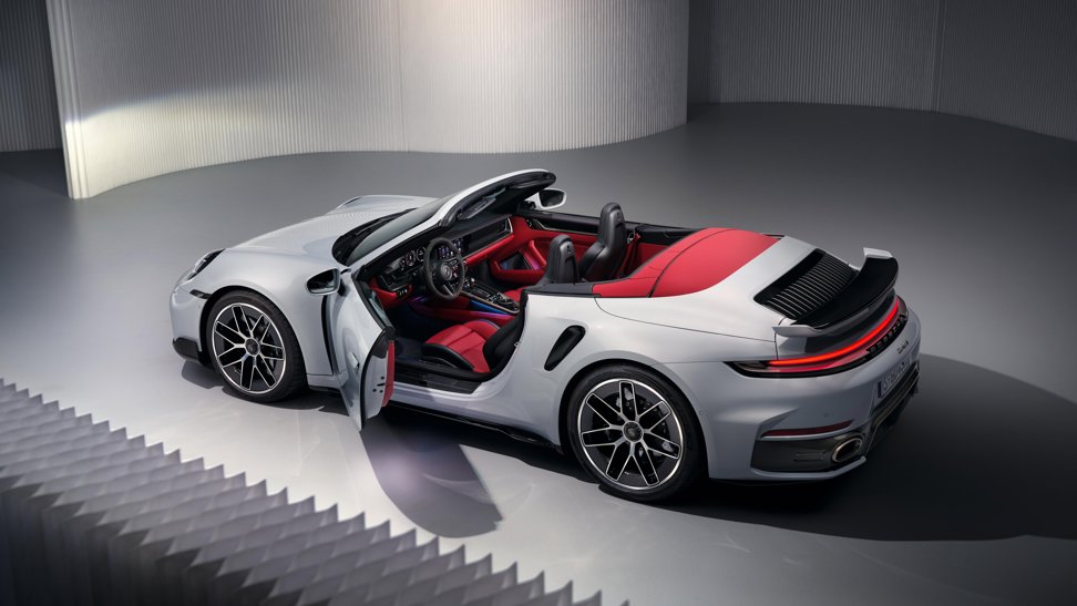 Porsche 911 Turbo S Hybrid