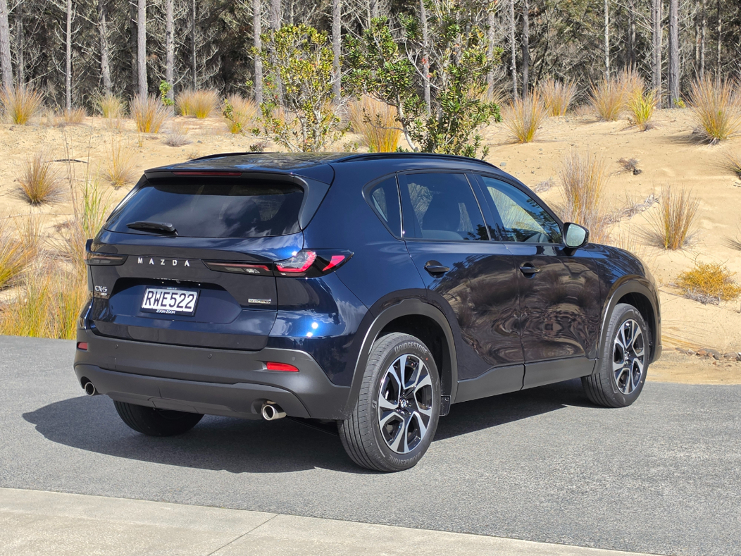 Mazda CX-5.