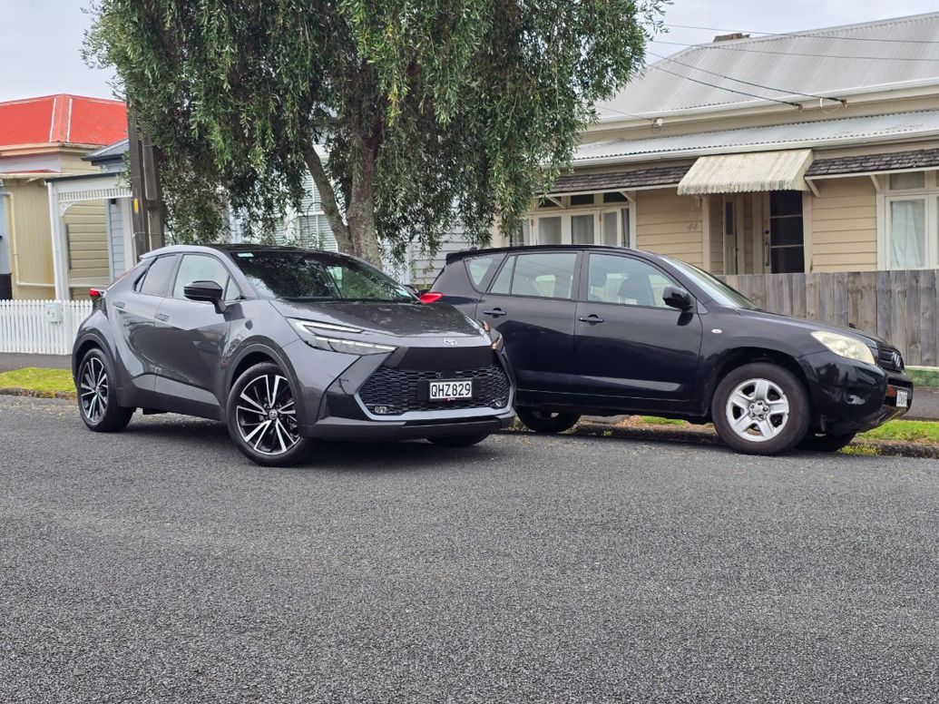 Toyota C-HR Limited.