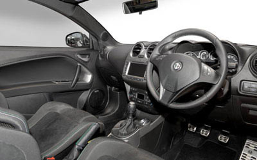 ALFA ROMEO MITO 2012 3-Door Hatchback