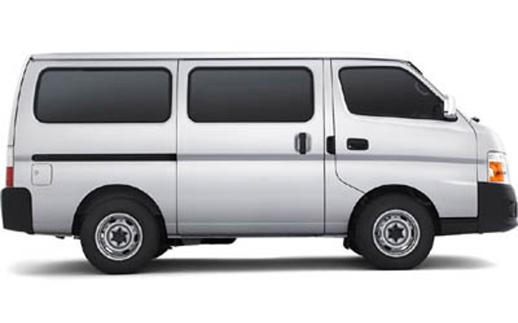 NISSAN URVAN 2009 5-Door Van