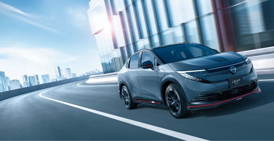 Nissan turns new LEAF into 160 kW NISMO for Japan