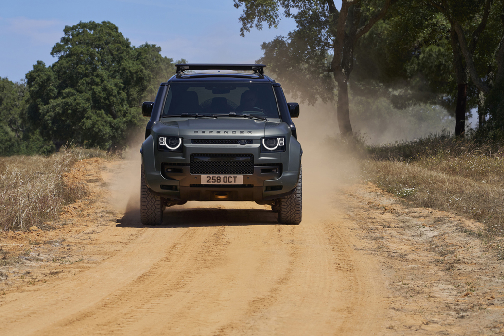 Def Octa Land Rover Defender Octa: fastest Defender ever unleashed - Driven Car ...