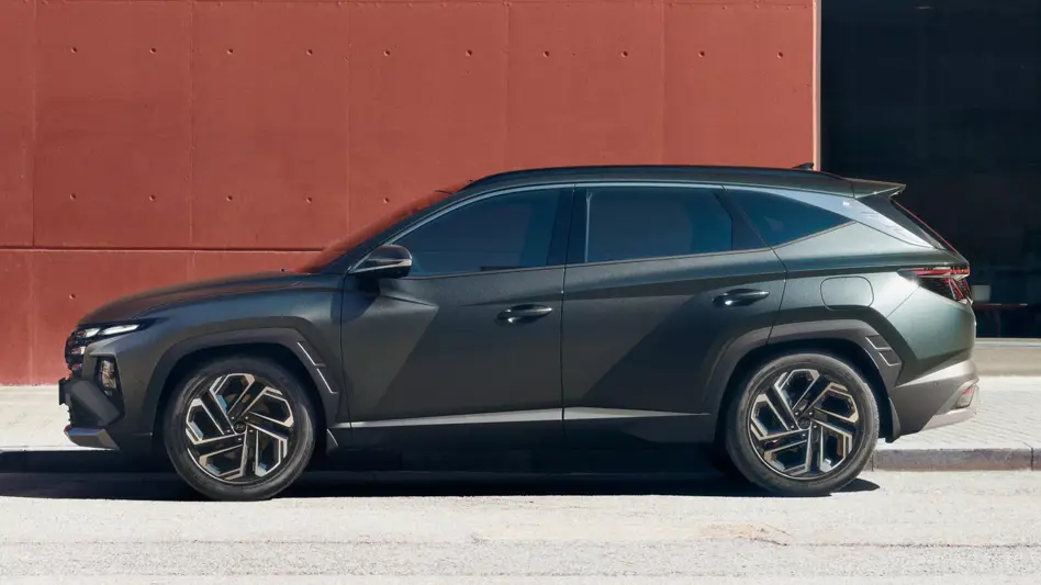 2025 Hyundai Tucson side profile