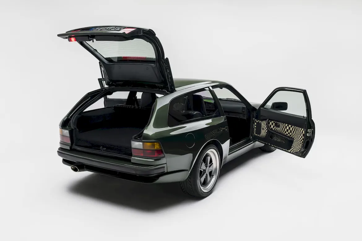 Porsche 944 shooting brake conversion costs €100,000 before the car