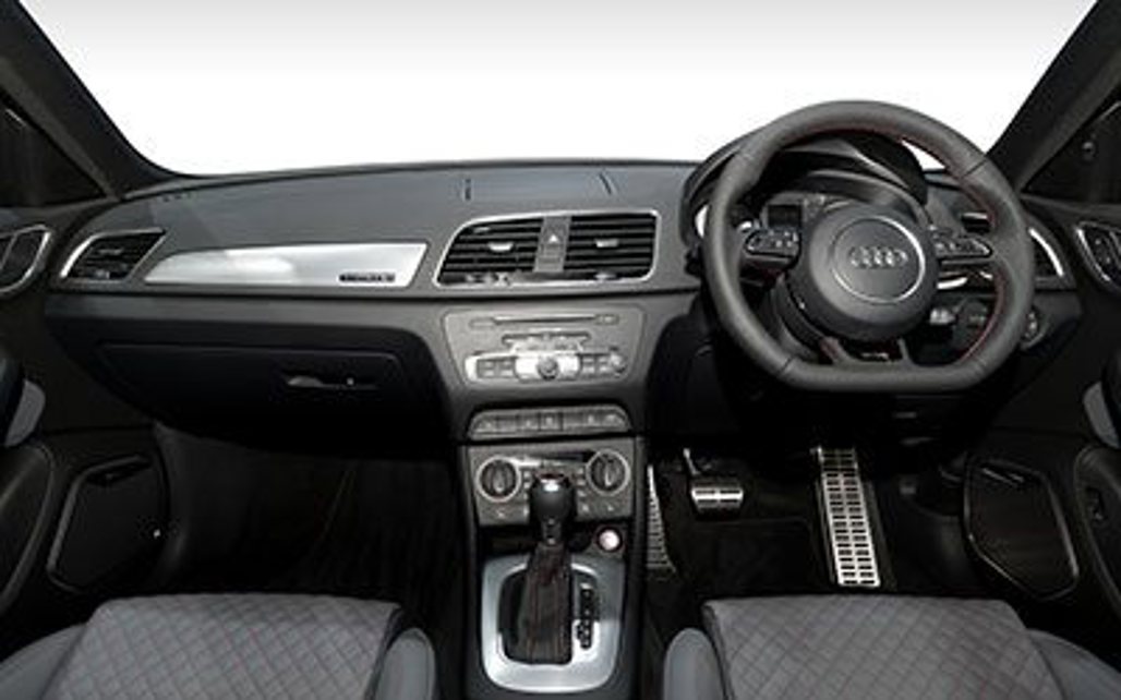 AUDI RS Q3 2016 5-Door SUV