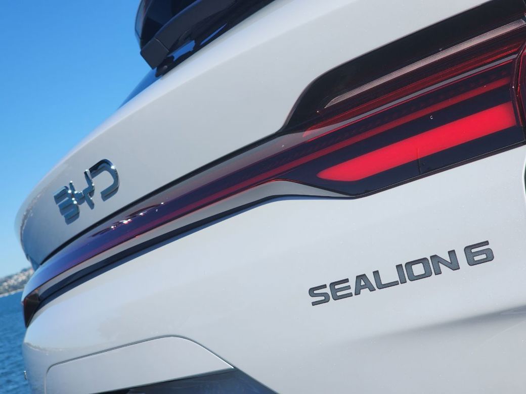 BYD Sealion 6 Dynamic PHEV.