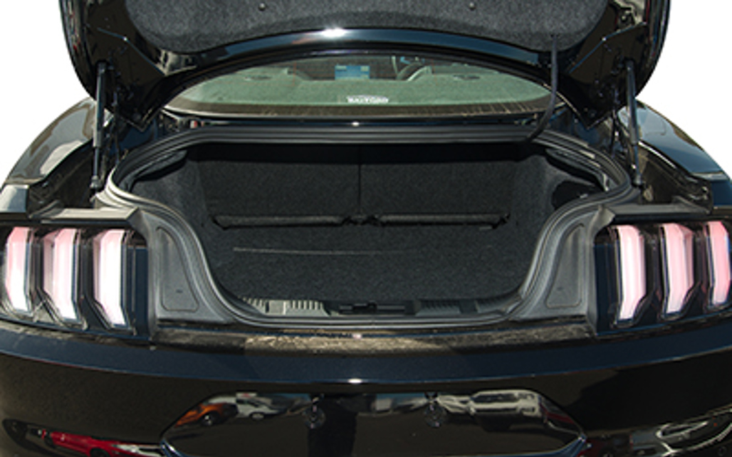 FORD MUSTANG 2024 2-Door Sedan