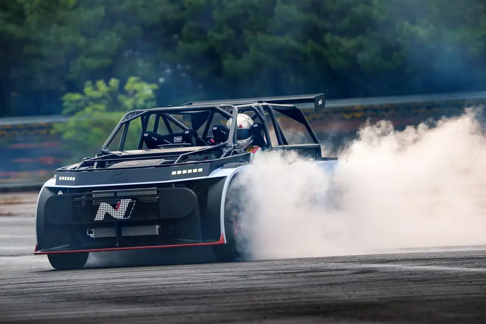 Hyundai N RN24