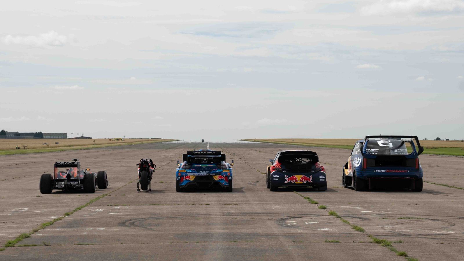 Watch: F1 car vs MotoGP bike vs rally cars in a drag race - Driven Car ...
